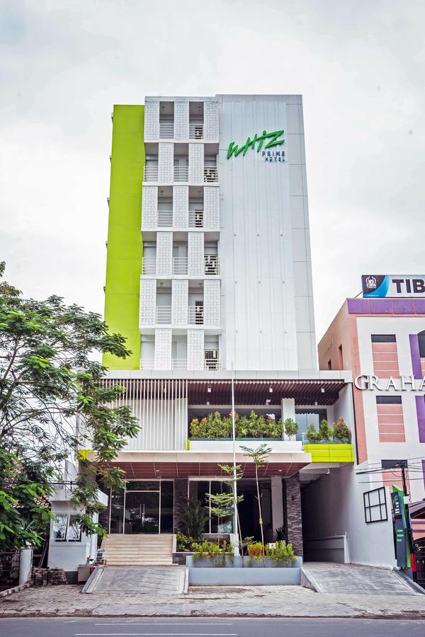 Whiz Prime Hotel Sudirman Makasar Exteriér fotografie